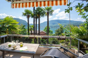 Queen Lake View - Happy Rentals